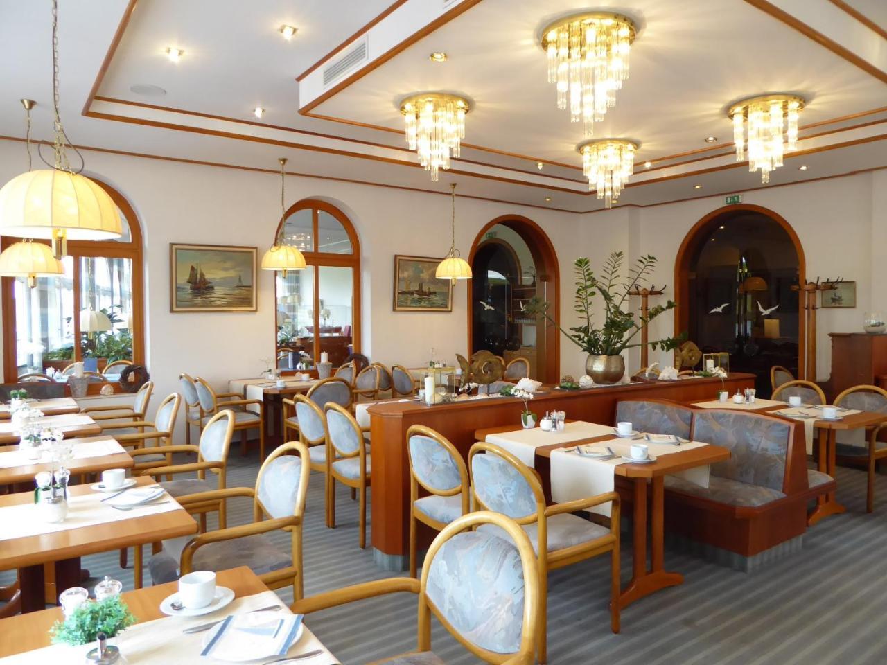 Seehotel Neue Liebe คุกซ์ฮาเวน ภายนอก รูปภาพ