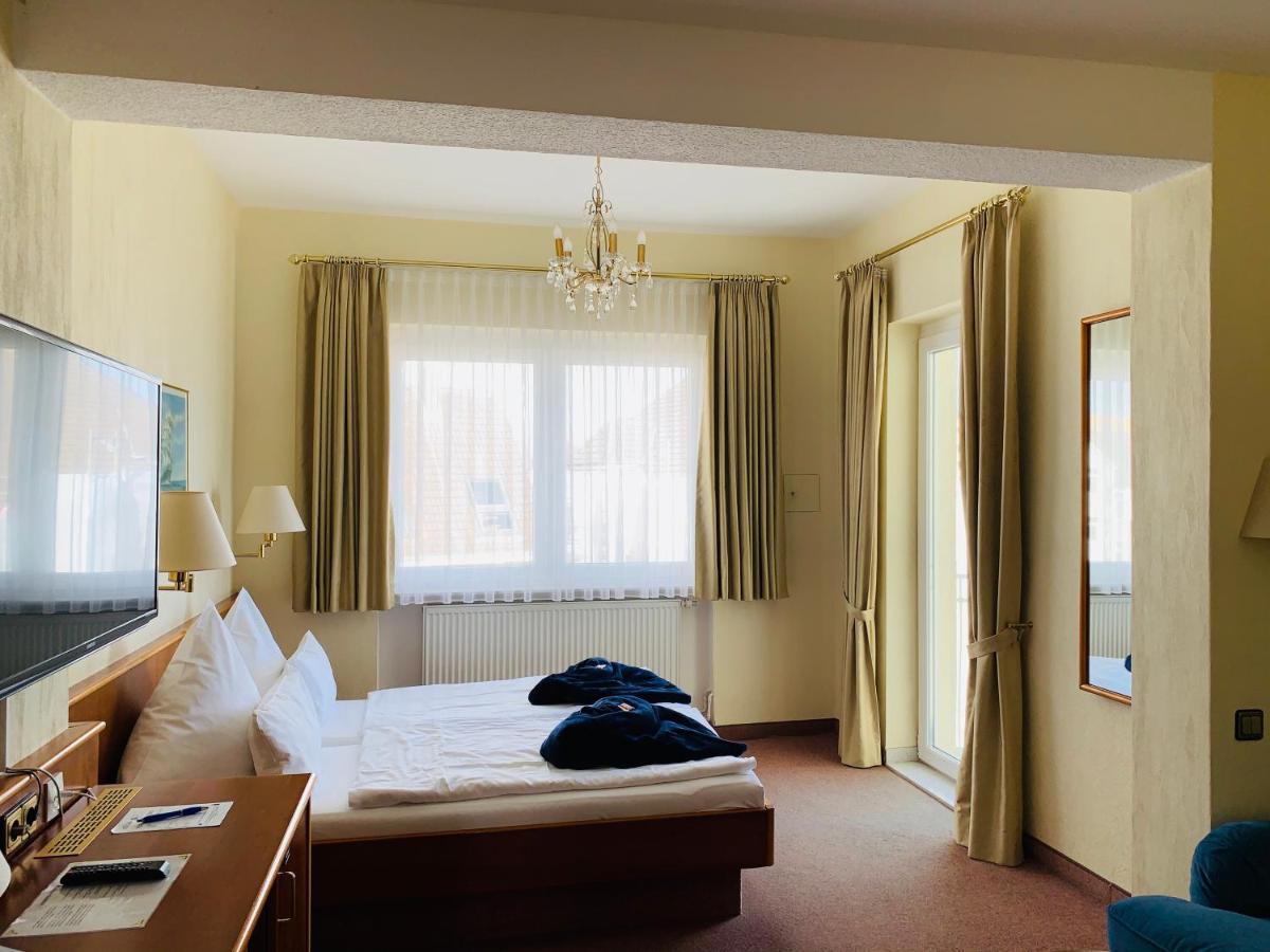 Seehotel Neue Liebe คุกซ์ฮาเวน ภายนอก รูปภาพ